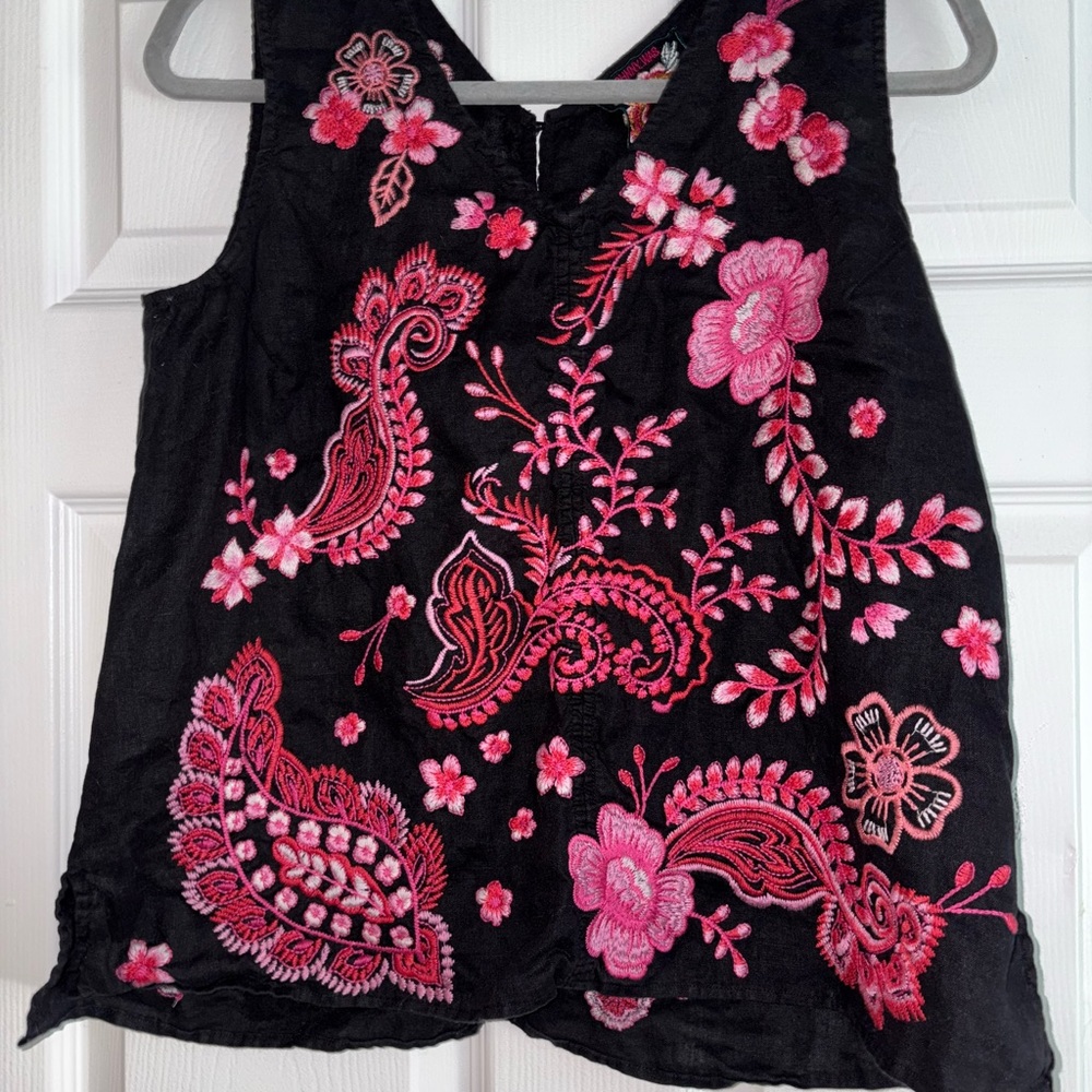 Button Back Linen Top